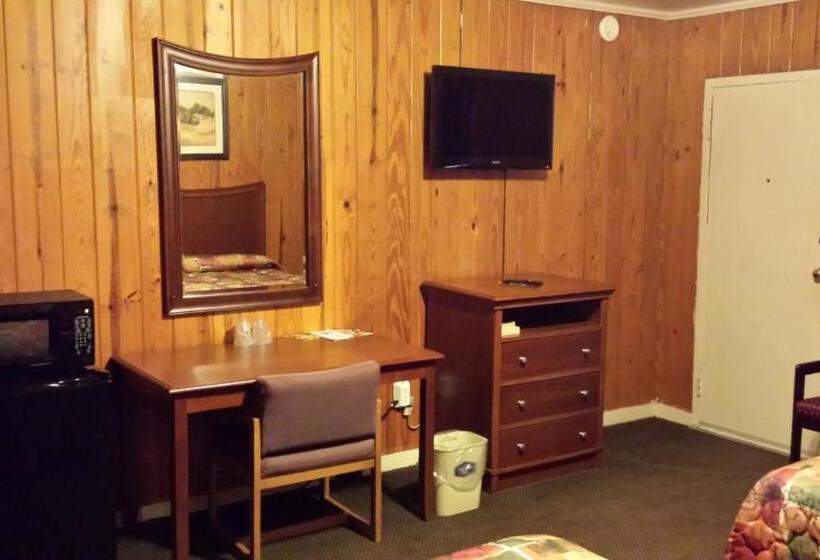 Номер Deluxe, Texas Inn Motel