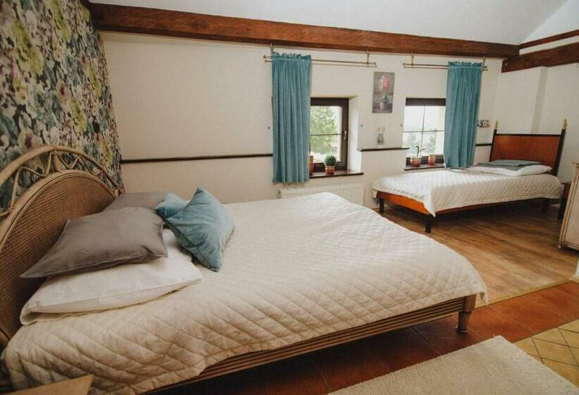 Habitació Triple Estàndard, Podkowa Modliszów
