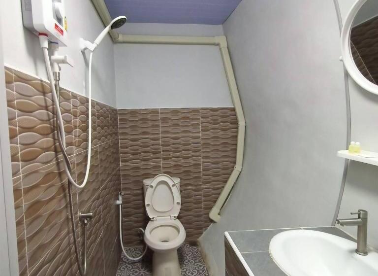 标准间, Boat And House Resort Khao Kho