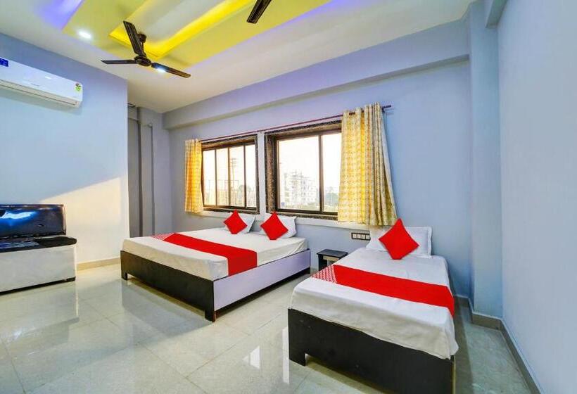 اتاق کلاسیک سه تخته, Oyo Hotel New Braj Palace And Restaurant