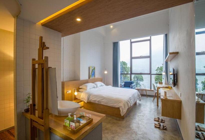 اتاق استاندارد با چشم‌انداز دریاچه, Wuyu Hotel Chongqing Southwest University & Jialing Riverside