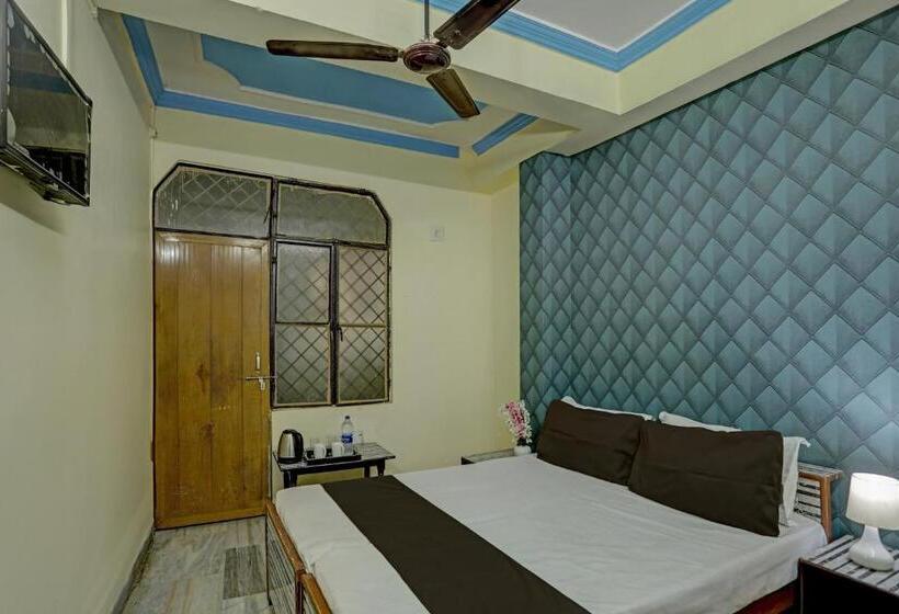 Трехместный Номер Классика, Oyo Flagship Hotel Rajendra Palace