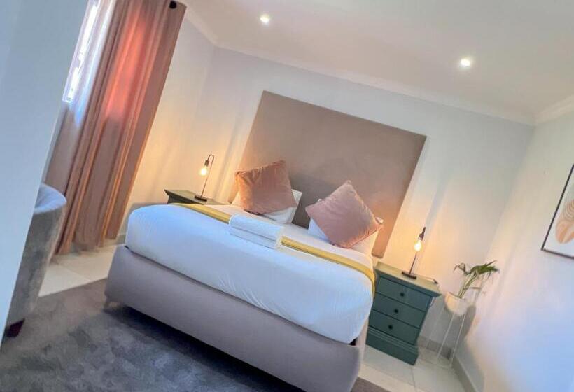 Номер Стандарт, Amoris Guesthouse   In Brooklyn