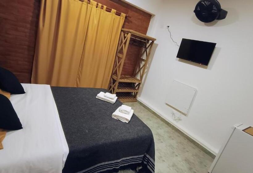 اتاق استاندارد با بالکن, Hostería Suites Del Centro