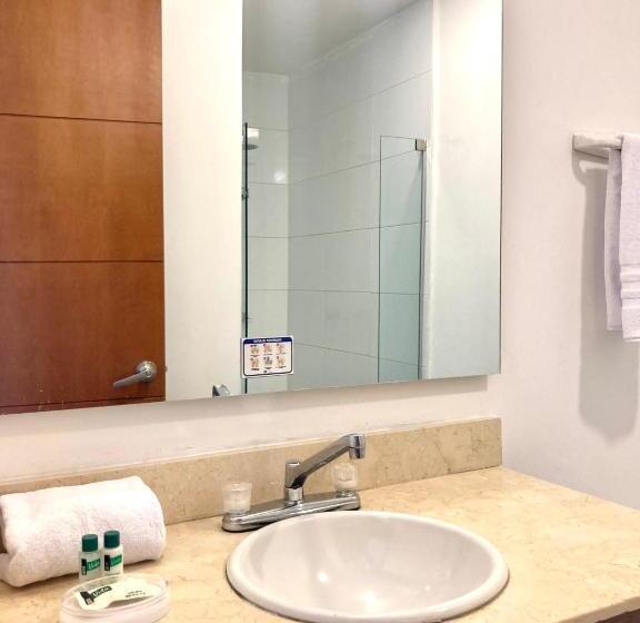 آپارتمان 1 خوابه با بالکن, Cozy 2br With Ocean View In Cartagena