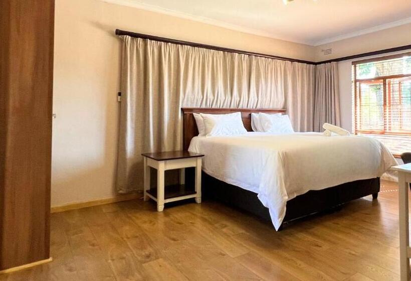 Семейный Номер Вид на Сад, Kabana Family Home And Guest House
