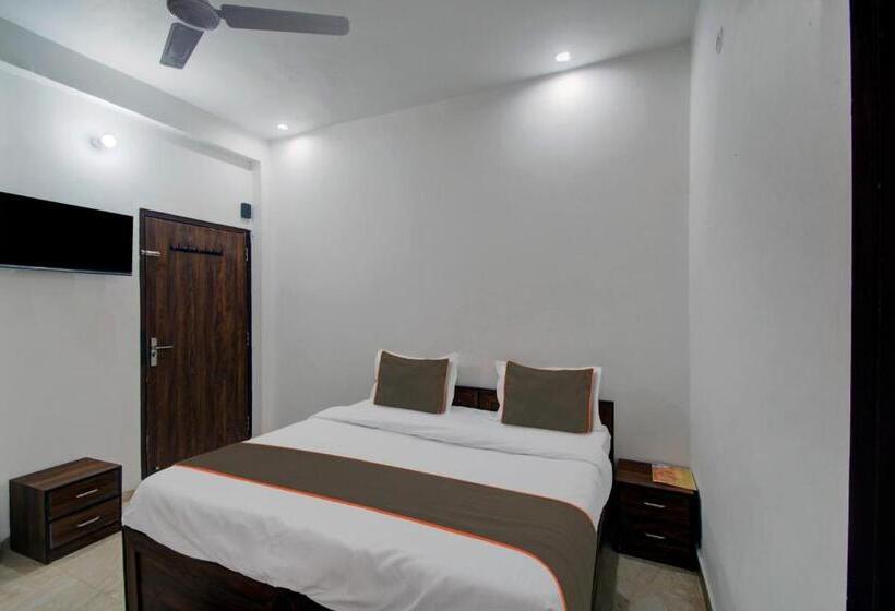 اتاق کلاسیک سه تخته, Oyo 82094 Hotel Saras Inn