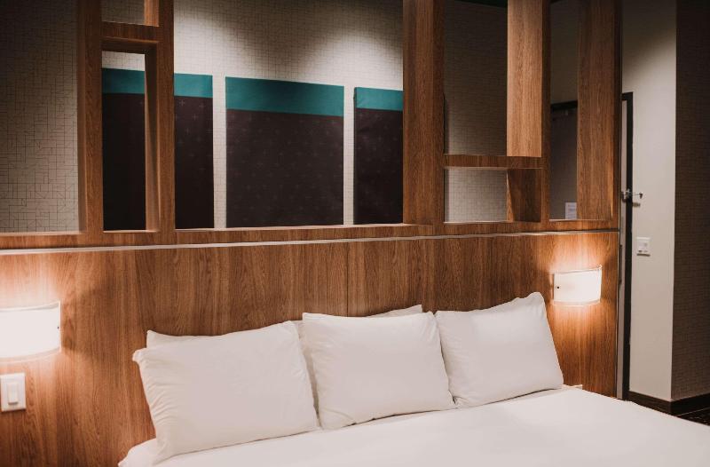 스탠다드 룸 킹사이즈 침대, Cityflatshotel   Grand Rapids, Ascend Hotel Collection