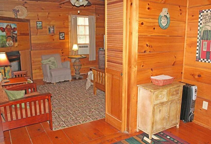 오두막, Henson Cove Place Bed And Breakfast W/cabin