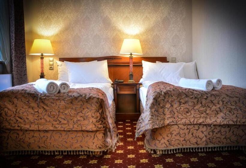 Номер Deluxe, Komoda Club Residence