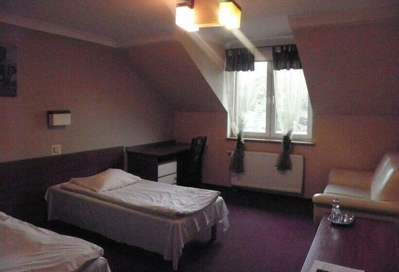 Номер Economy, Motel Tower