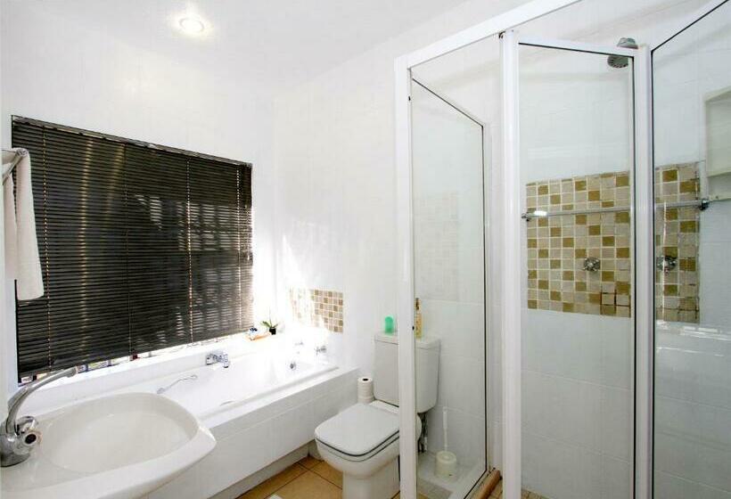 Номер Deluxe, La Dolce Vita Umhlanga Guesthouse