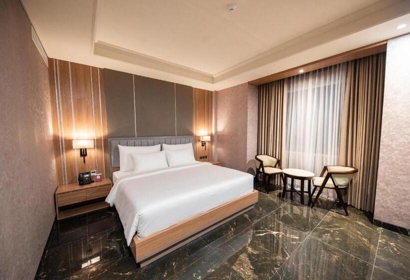 Номер Deluxe Кровать Кинг, Taman Prakerti Bhuana
