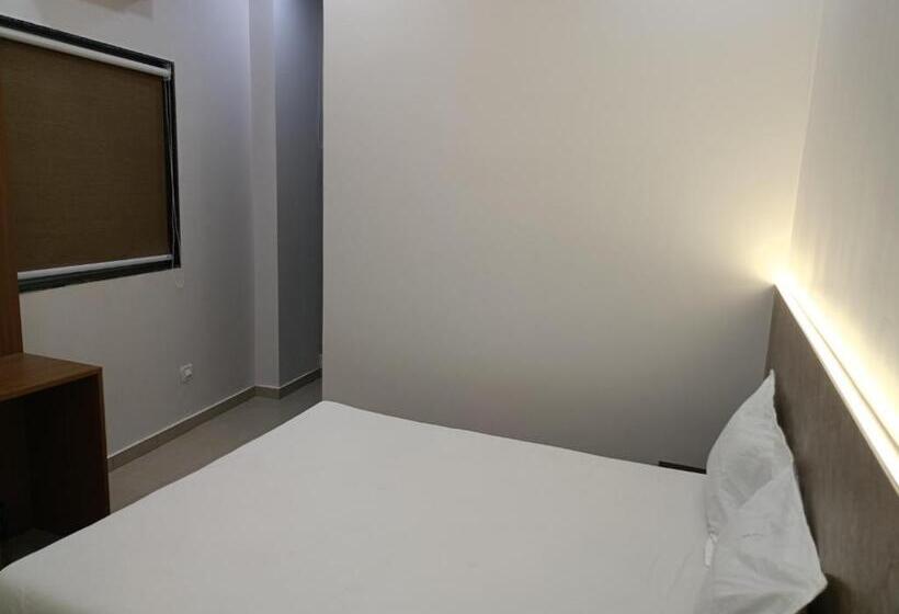 اتاق لوکس, Ritz Vesu   Hotels In Vesu, Surat
