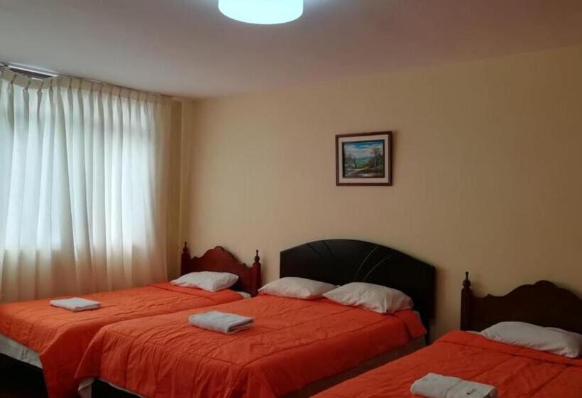 اتاق استاندارد سه نفره, Hospedaje Fremiott