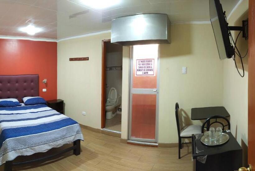 اتاق لوکس, Hospedaje Malibú