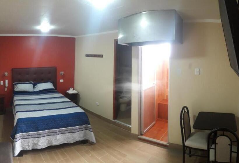 اتاق لوکس, Hospedaje Malibú