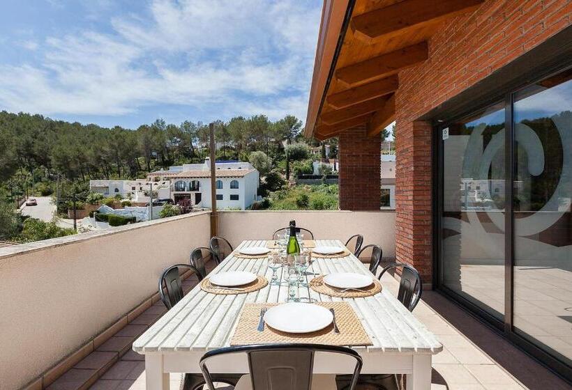 اتاق استاندارد با سرویس بهداشتی مشترک, Only Women Guest House   Villa De La Comunidad Internacional De La Mujer