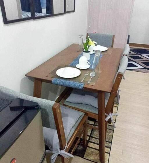 패밀리 룸, Chelsea Suite S Esthetic Staycation At Trees Residence Qc