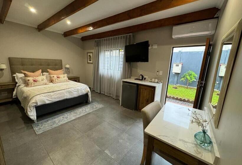 Номер Superior, De Akker Guest House Louis Trichardt