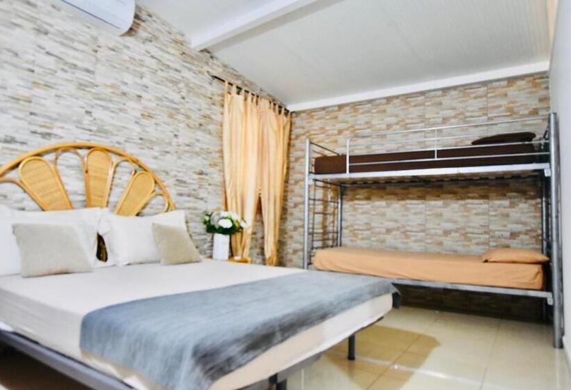 Апартаменты 1 Спальня, Villa Gaudì