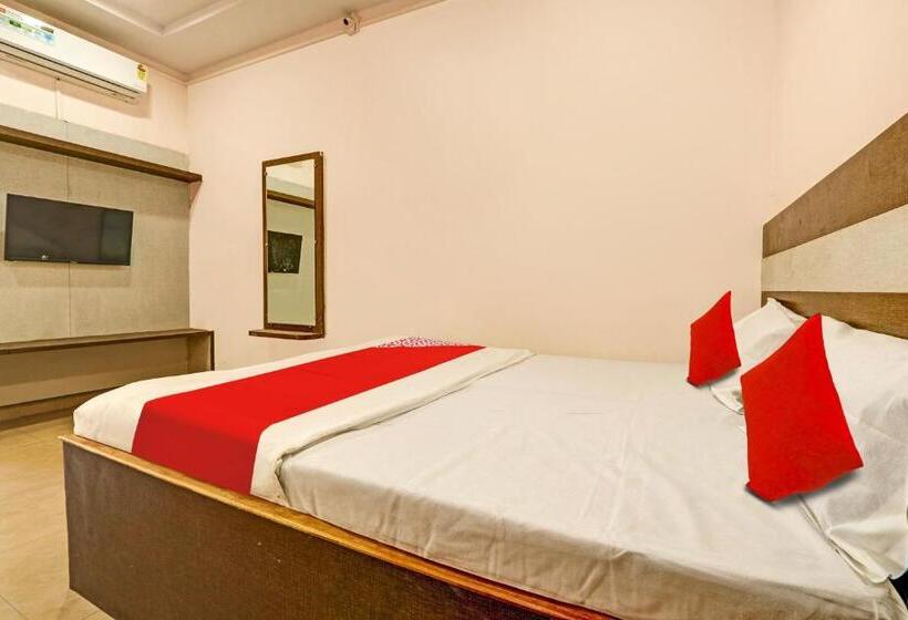 Трехместный Номер Классика, Oyo Flagship Satyam Inn Lodge