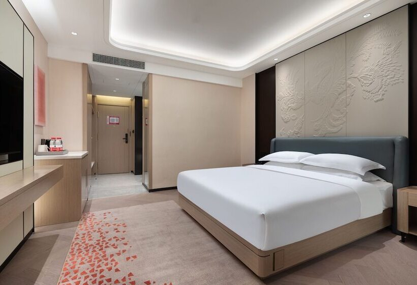 Номер Deluxe, Ramada By Wyndham Honghe Kaiyuan