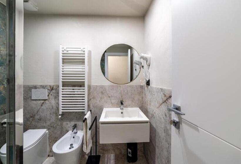 اتاق استاندارد, Leovinci Rooms