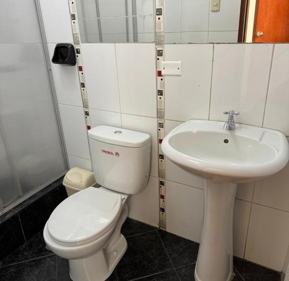 اتاق استاندارد با 2 تخت دوبل, Illari Wari L   Hotel Sauna