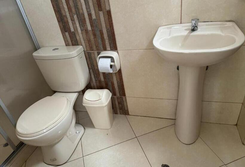 اتاق استاندارد با 2 تخت دوبل, Illari Wari L   Hotel Sauna