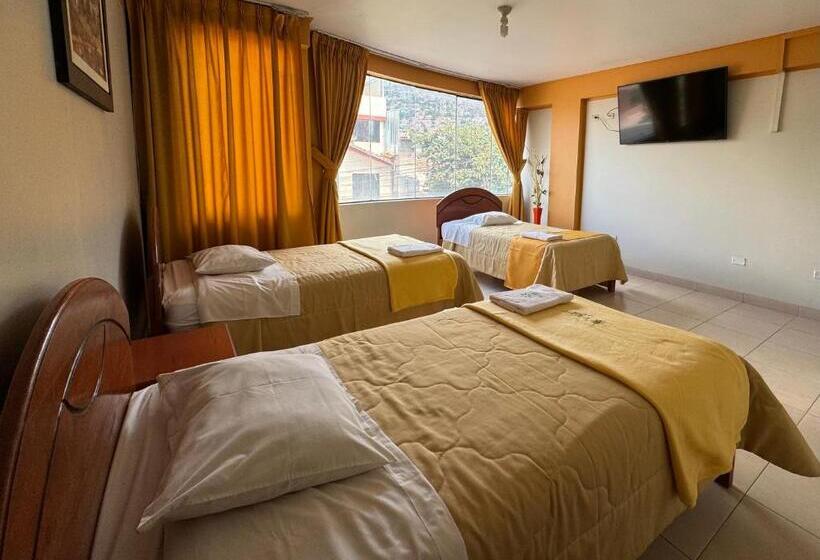 اتاق استاندارد سه نفره, Illari Wari L   Hotel Sauna