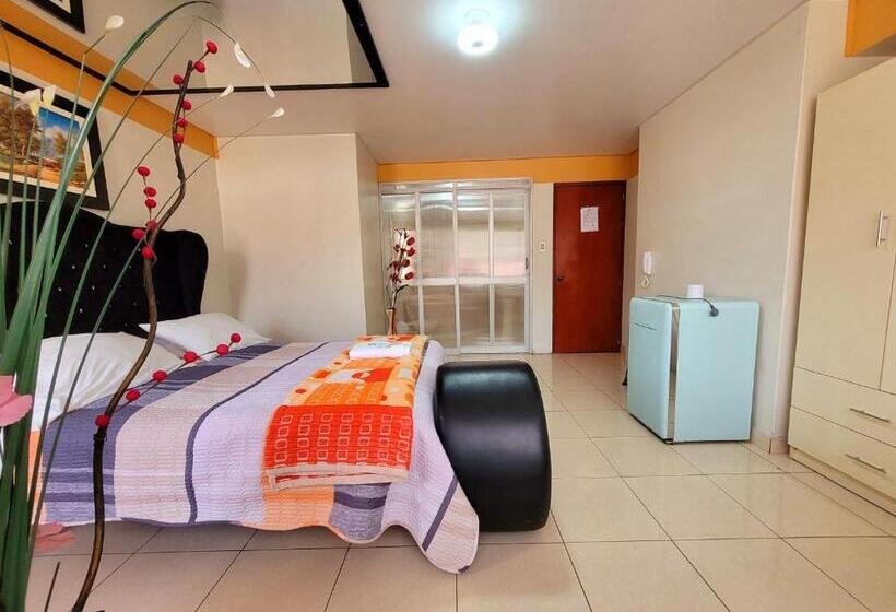 سوئیت با وان آب گرم, Illari Wari L   Hotel Sauna