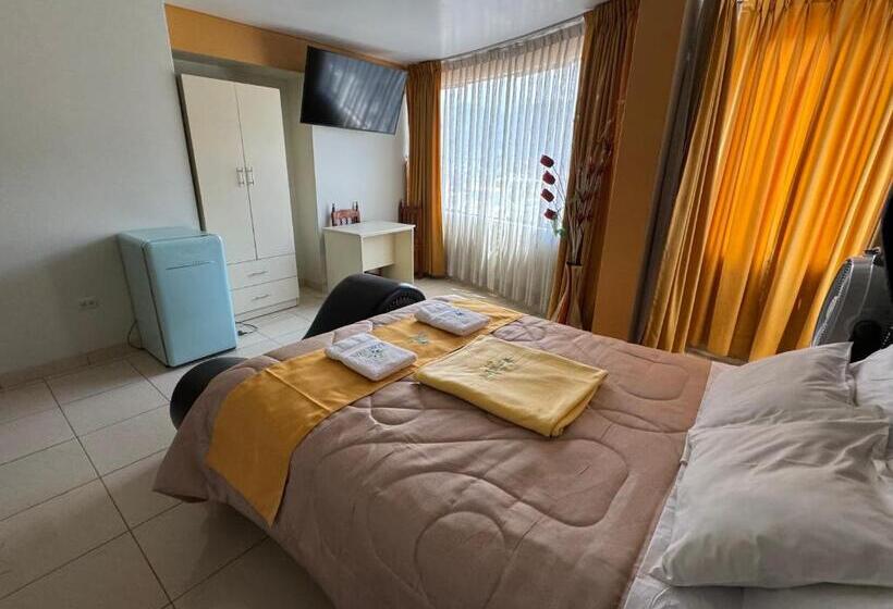 سوئیت با وان آب گرم, Illari Wari L   Hotel Sauna