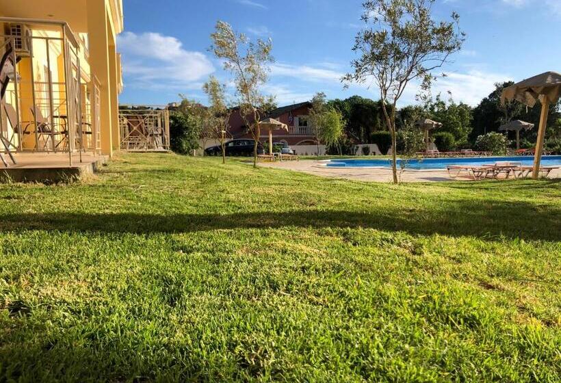 Студио Стандарт с Террасой, Mythos Apts Rentit