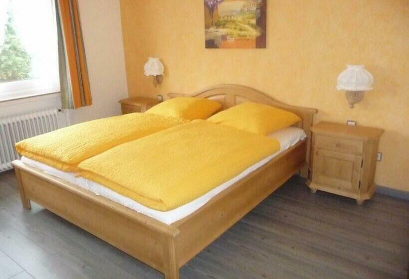 Номер Стандарт, Zur Hessischen Schweiz