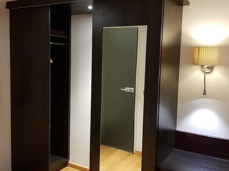 コンフォートルーム, Weinhotel Restaurant Klostermühle