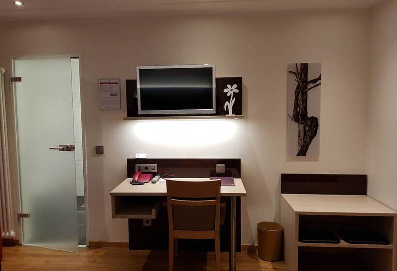 コンフォートルーム, Weinhotel Restaurant Klostermühle