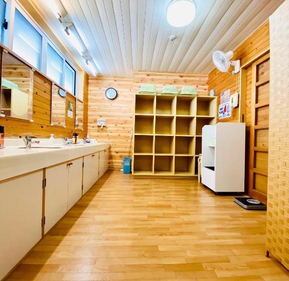 Четырехместный Номер Стандарт, Ryokan Ikoisanso