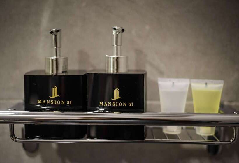 Семейные Апартаменты, Mansion 51 Hotel & Apartment