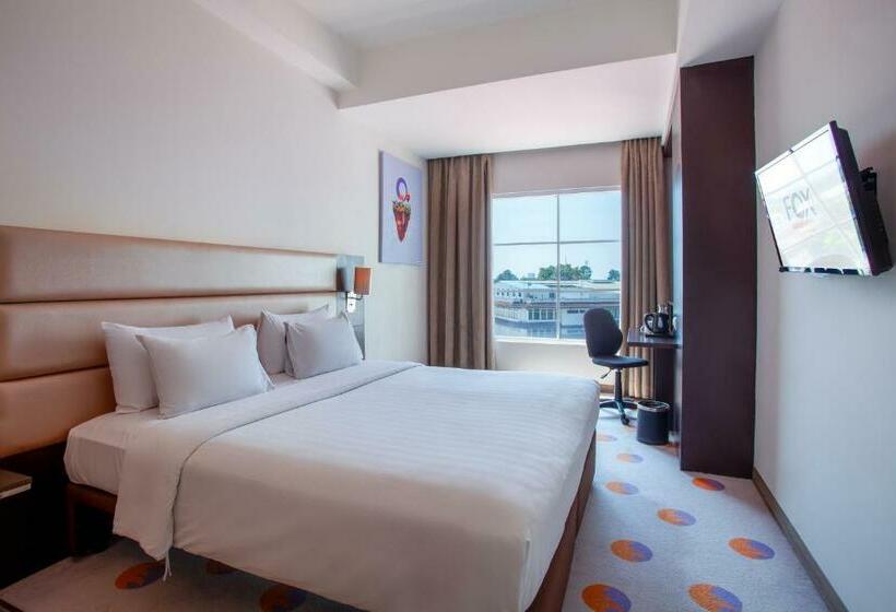 Номер Deluxe, Oakwood Merdeka Bandung