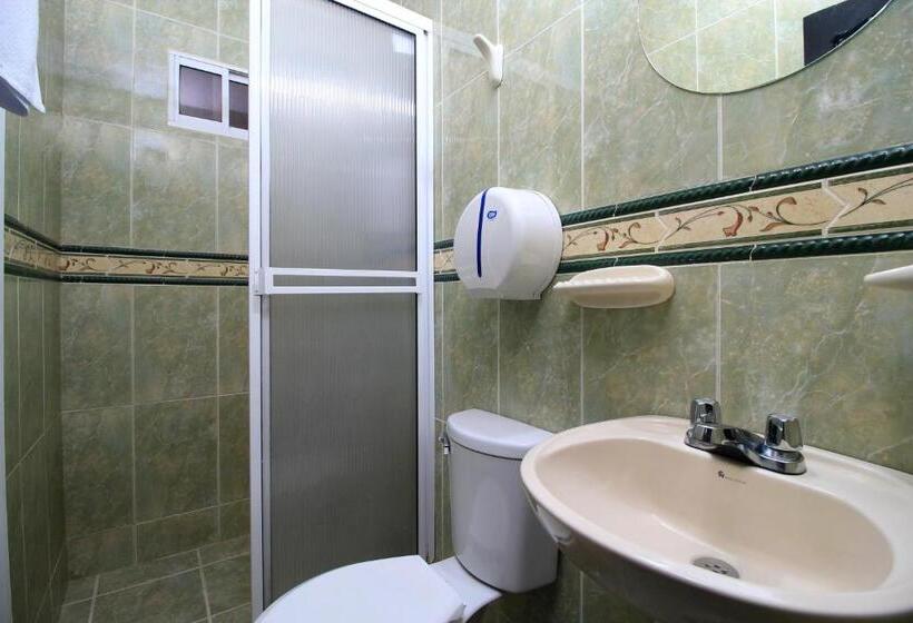 اتاق استاندارد سه نفره, Rodadero Inn By Geh Suites