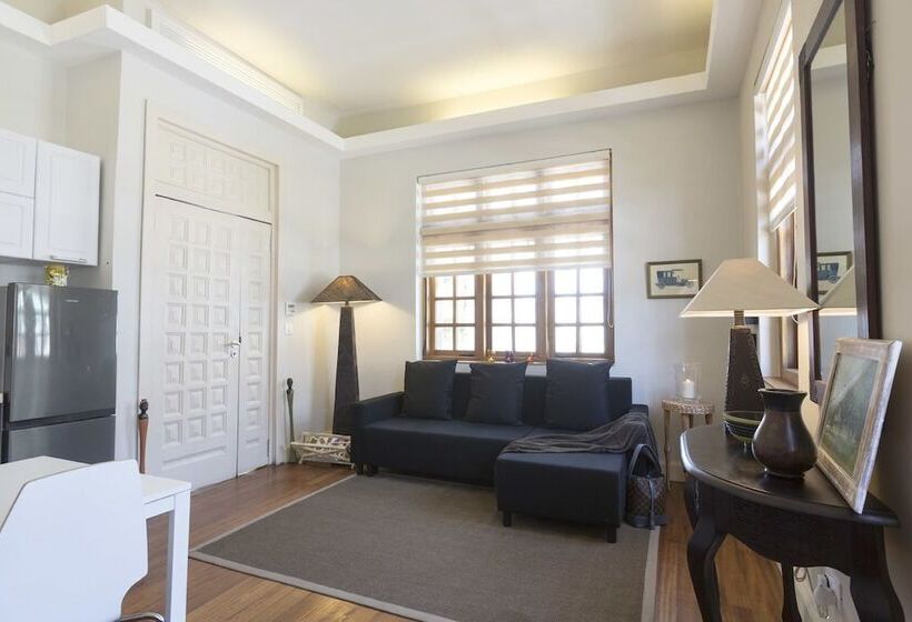 エクゼクティブスイート, Olma Colonial Suites