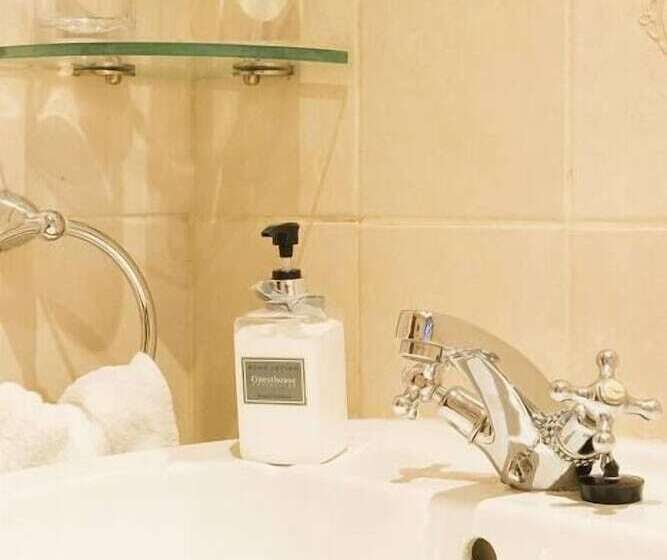 Standardzimmer, Five Burnham Guest House