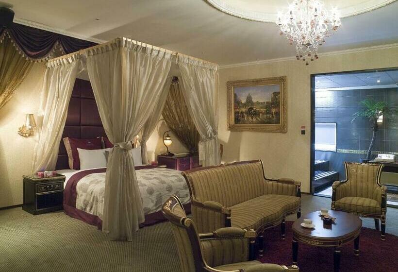 اتاق سوپریور, Discovery Motel  Zhonghe
