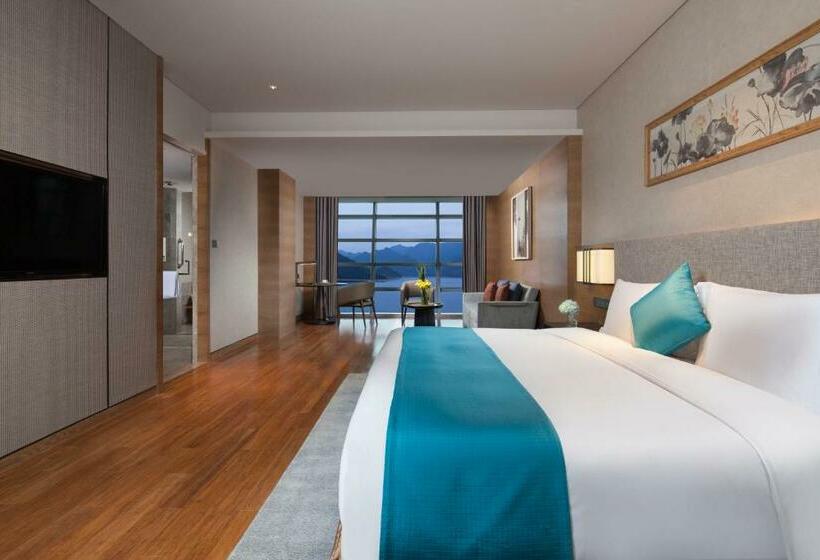스탠다드 룸 킹사이즈 침대, Crowne Plaza Hangzhou Thousand Island Lake, An Ihg