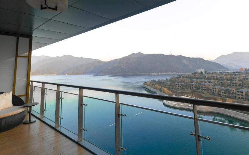 豪华套房, Crowne Plaza Hangzhou Thousand Island Lake, An Ihg