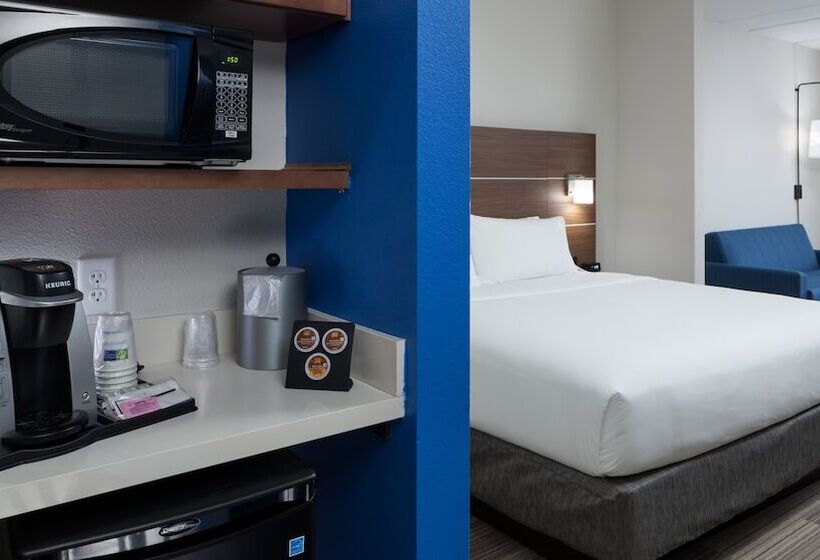 스위트, Holiday Inn Express & Suites   Orlando At Seaworld, An Ihg