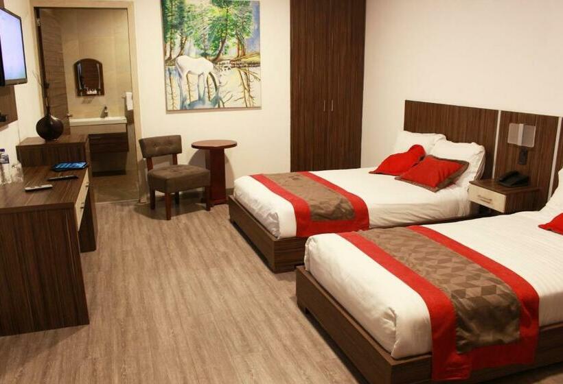 Номер Стандарт, Santiago De Compostella Suites