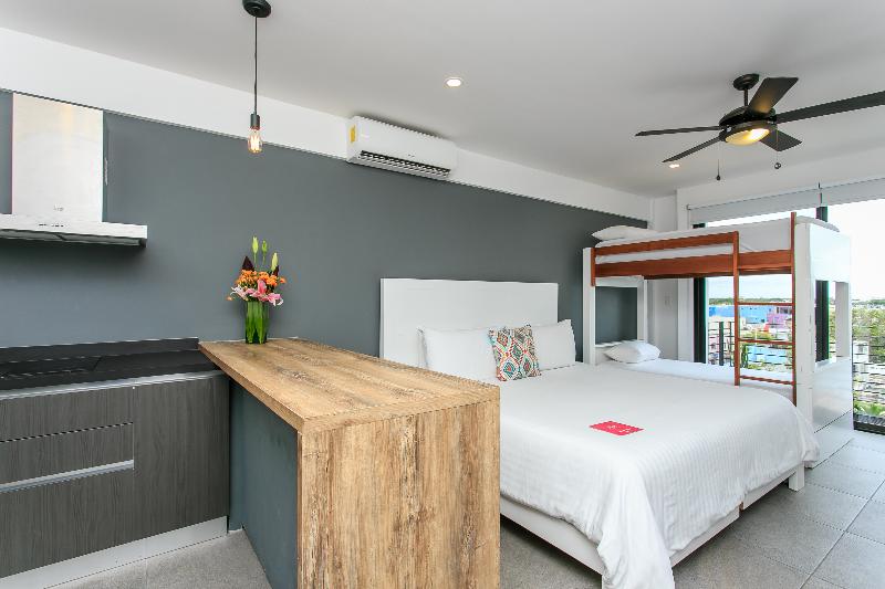 Estudio Estàndard, Studio 30 Condhotel By Nah Hotels
