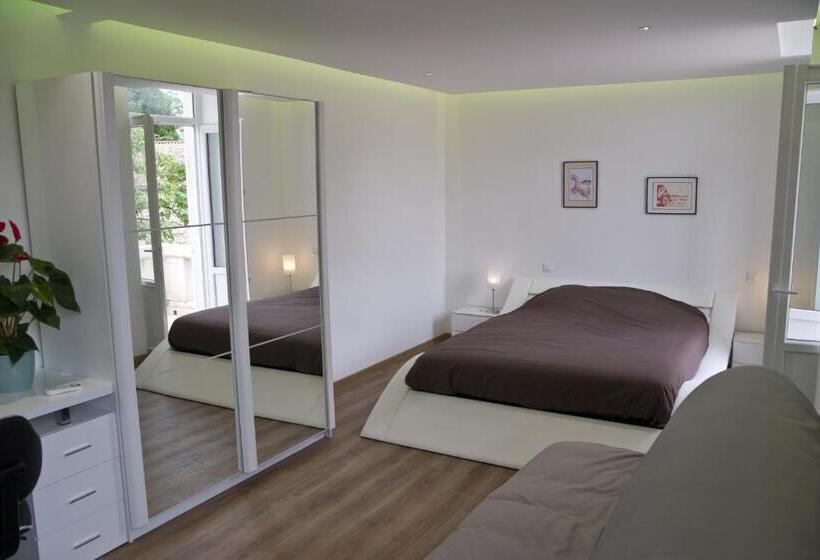 디럭스 룸, Moulin Des Tours